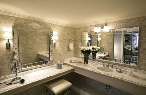 Old Saybrook Center Hotel | Saybrook Point Resort & Marina