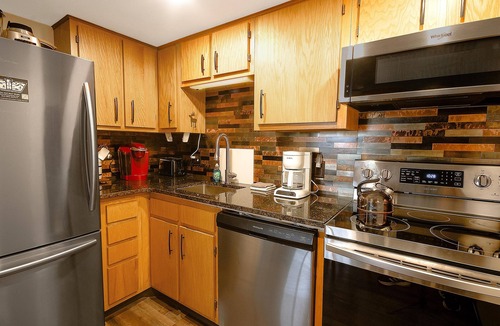 Snowshoe Condo | SC 5410: Dazzling 1BR w/balcony. Ready for you to enjoy this summer w/pool!