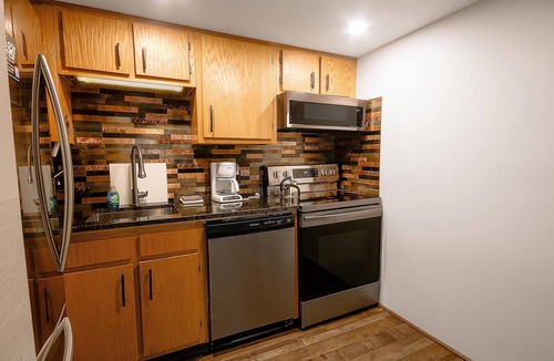 Snowshoe Condo | SC 5410: Dazzling 1BR w/balcony. Ready for you to enjoy this summer w/pool!