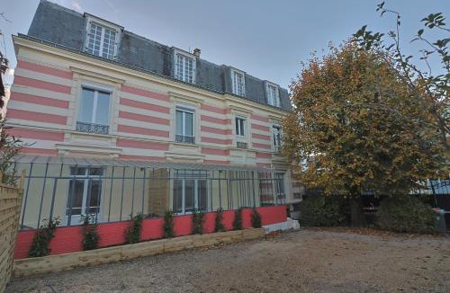 Enghien-les-Bains Apartment | SC6 - Studio familial - Enghien gare - Lac & centre ville à pied