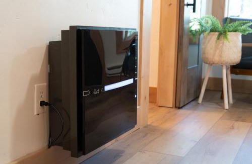 McCall Hotel | Scandia Inn