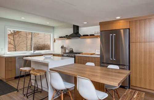 Park Meadows Condo | Scandinavian 72 Vantage Condo with Private Hot Tub by RedAwning