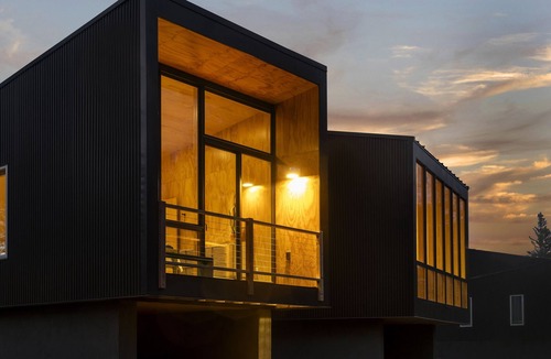 Lutsen Cabin | Scandinavian Chalet and sauna in Lutsen - Grey