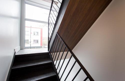 Little Italy Apartment | Scandinavian Studio with Full Kitchen and Bath by Den Stays