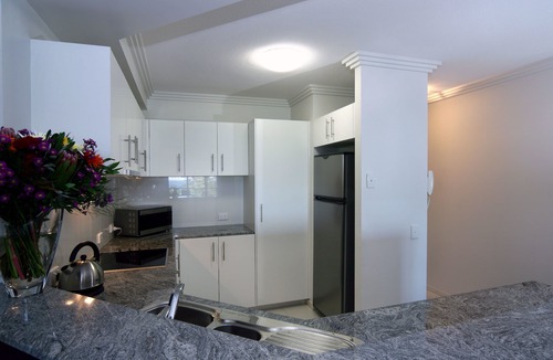 Scarborough Apartment | Scarborough Beach Resort QLD