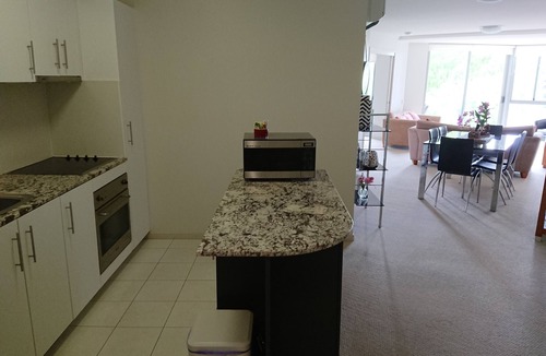 Scarborough Apartment | Scarborough Beach Resort QLD