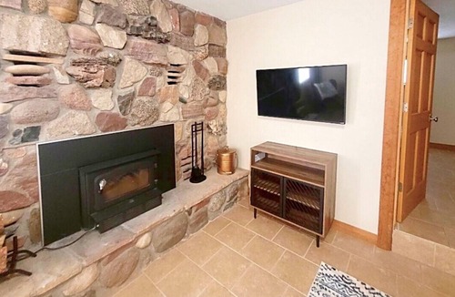 Durango Apartment | Scenic 1BR Country Retreat w/ Fireplace