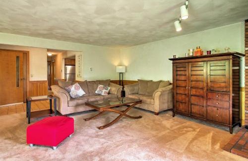 Jackson House | Scenic Bartlett Home w/Deck - 1 Mi to Storyland!