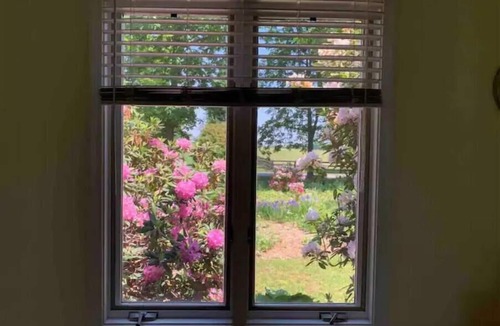 Waynesboro House | Scenic Blue Ridge Sanctuary with smoking and vaping strictly restricted inside
