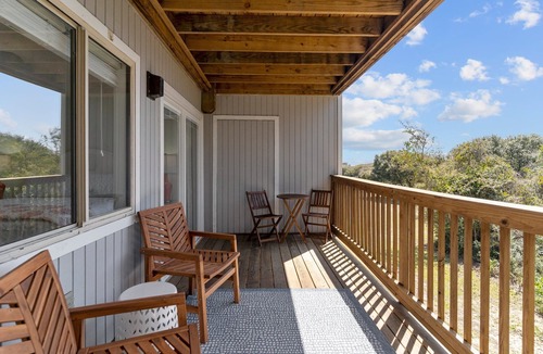 Caswell Beach Condo | Scenic Caswell Beach! 3 Mins to Beach & Pool. Clean + Conveniently Located