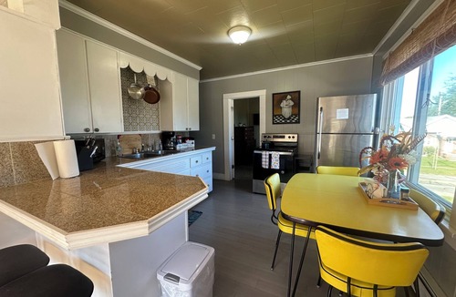 Rockwood Apartment | Scenic, Comfortable, 3bdrm Riverfront Retreat! #3