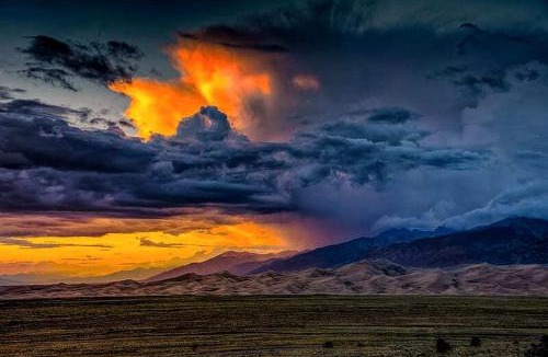 Alamosa House | Scenic Dry Cabin Retreat with Mountain Views near Mt. Blanca, Alamosa, Colorado