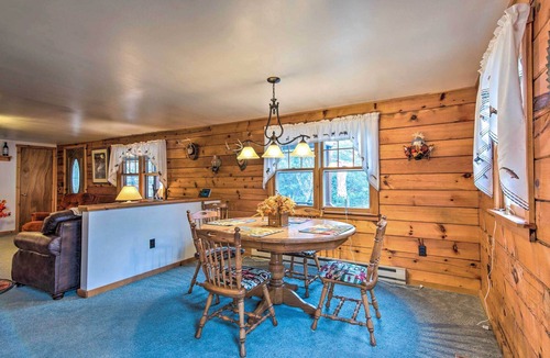 Dushore Cabin | Scenic Dushore Escape w/ Fire Pit + Grill!