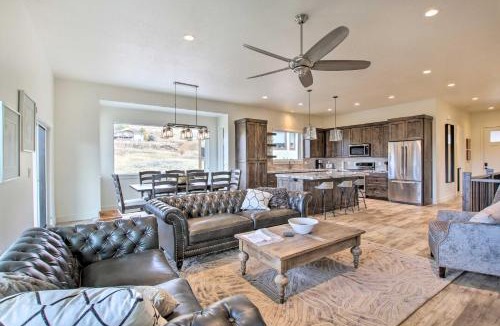 Eden House | Scenic Eden Gem w/Hot Tub ~ 6 Mi to Ski Area