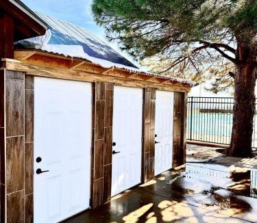 McIntosh House | Scenic Family Glamping Retreat with Orchard & Mountain Views near Mountainair in Torreon, New Mexico