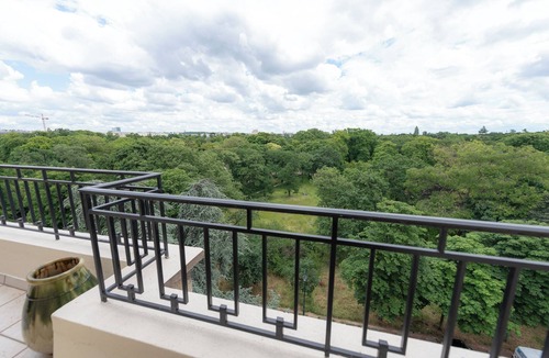Saint-Mande Apartment | Scenic Forest Views from Your Private 6-Guest Escape - LETA-V-B-P