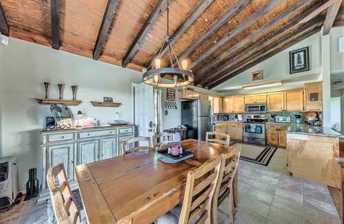 Alto Cabin | Scenic Hideaway w/Deck & Grill ~ 6 Mi to Ruidoso!