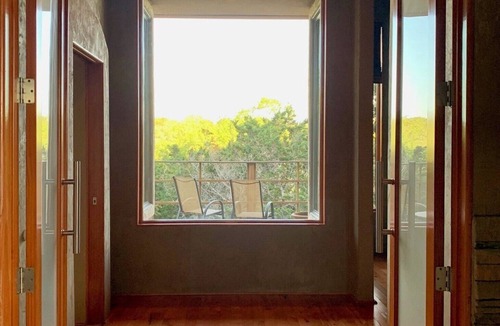 New Braunfels House | Scenic Hill Country Views in New Braunfels