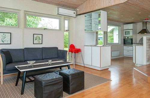Hvidbjerg Strand House | Scenic Holiday Home in BÃ¸rkop near Sea