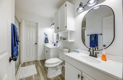 Flour Bluff House | Scenic Home w/ Private Pool & Dock on Oso Bay!