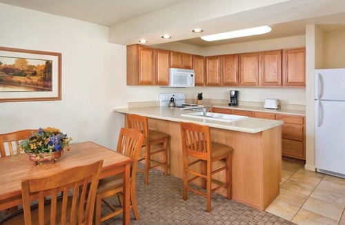 Afton Condo | Scenic Lakeside Escape Studio @ Grand Lake Resort