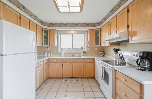 Virgil Other | Scenic Niagara Vineyard Farm Home for up to 9ppl