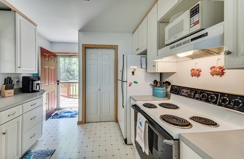 Port Haywood House | Scenic Port Haywood Gem w/Waterfront Views!