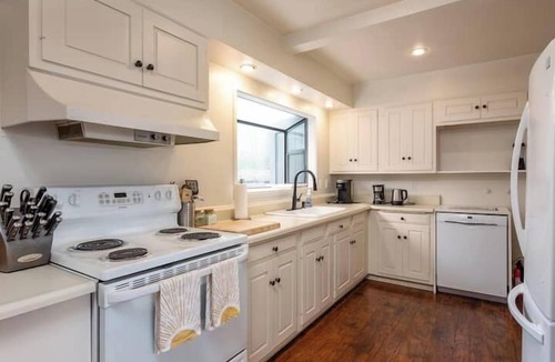 Glen Ellen House | Scenic Retreat w/Hot Tub Near Wineries