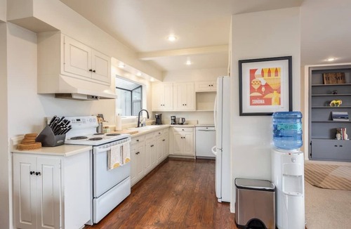 Glen Ellen House | Scenic Retreat w/Hot Tub Near Wineries