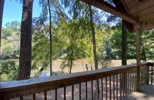 Juliette House | Scenic Solitude