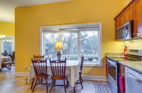 Westover Apartment | Scenic Studio w/Dock Access in Fayetteville!
