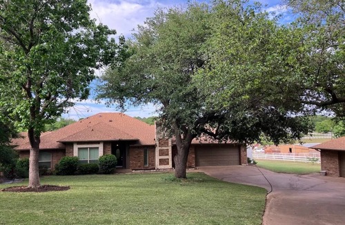 Keller House | Scenic Texas Retreat, World Cup, Pool & Horses