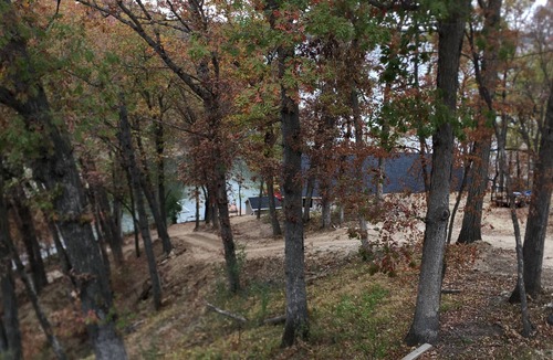 Panora House | Scenic treetop views at Lake Panorama