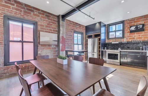 Downtown San Antonio Apartment | Scenic Urban Escape | Kitchen & Laundry | Explore San Antonio's Top Landmarks