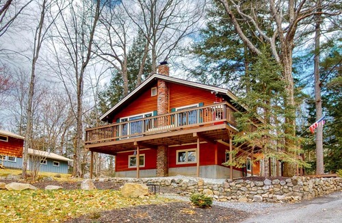 Naples House | Scenic View Cottage