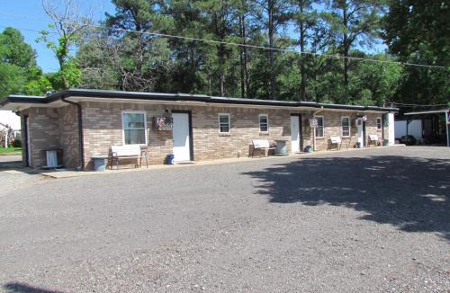 Lone Star Hotel | Scenic View Motel & RV Park