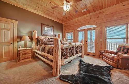 Smoky Mountains Villa | Scenic Views Estate