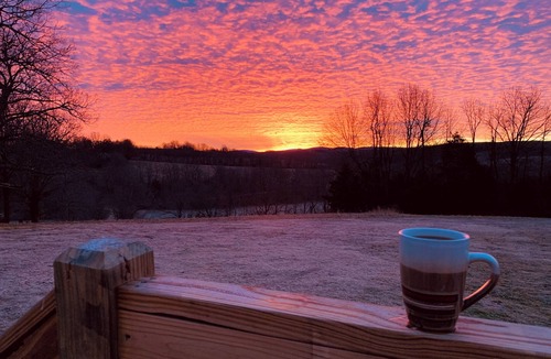Marshall House | Scenic Views Near Marshall, Farm Stay, Private Patio, BBQ, with WiFi, AC