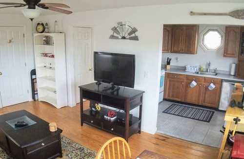 Humarock House | Scenic views, walk to beach.