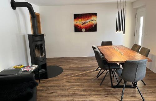 Poschiavo Apartment | Schöne, sonnige Parterrewohung 3 Zi. mit Garten