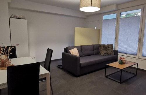 Bilten Apartment | Schöne Unterkunft mit Blick in die Glarner Berge
