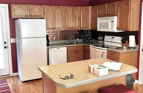 Sunrise Beach House | Schaefer Shoreline Adventure