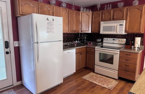 Sunrise Beach House | Schaefer Shoreline Adventure