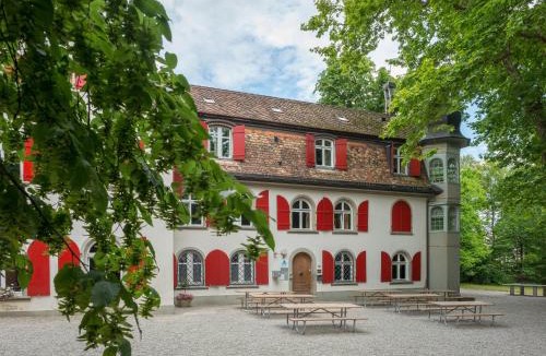 Schaffhausen Hostel | Schaffhausen Youth Hostel