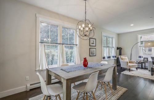 Stowe Area House | Scharkie Ski Haus
