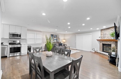Wasco House | Schaumburg FHS Rental