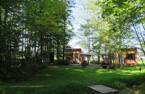 Lincoln Cabin | Schlafman's Hollow Solar Cabin 1