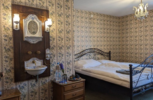 Langrickenbach Other | Schloessli Herrenhof