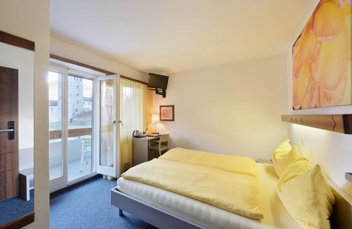 Brig Hotel | Schlosshotel - Self Check-In Hotel am Schlosspark