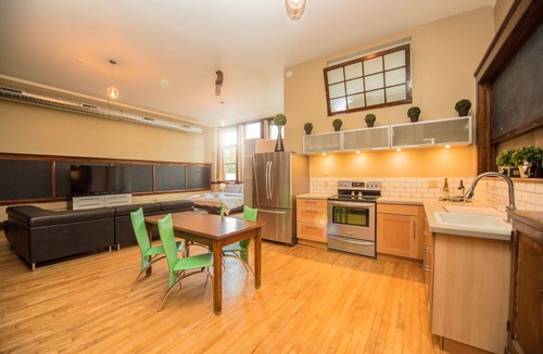 Neighborhood of the Arts Hotel | School 31 Lofts at Colors Studios